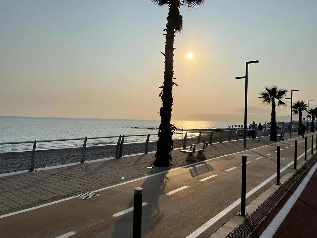 Appartamento Villa Rita A 100 M Dal Mare! Vallecrosia