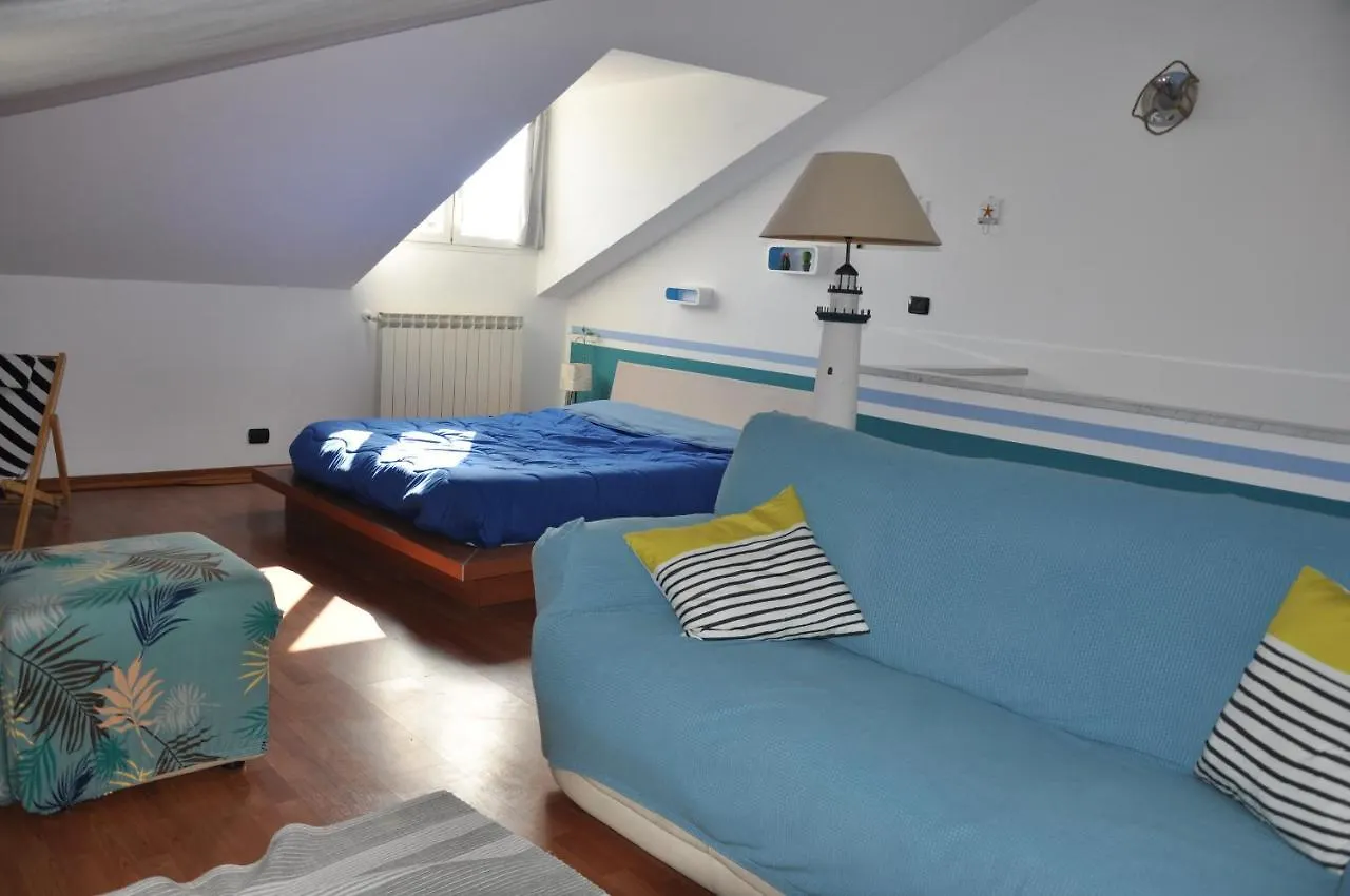 Appartamento Villa Rita A 100 M Dal Mare! Vallecrosia Italy